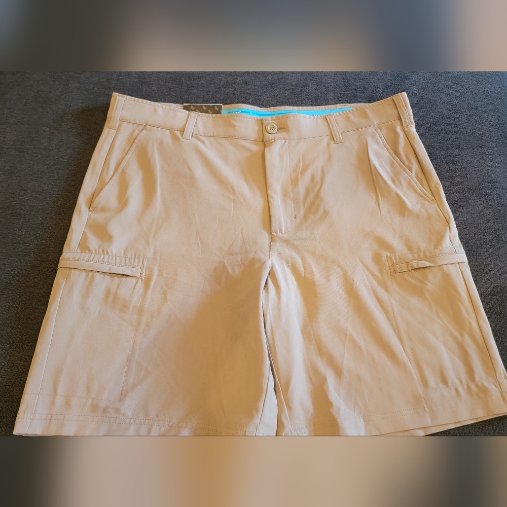 Men's Lightweight Khaki Cargo Shorts Sz 38